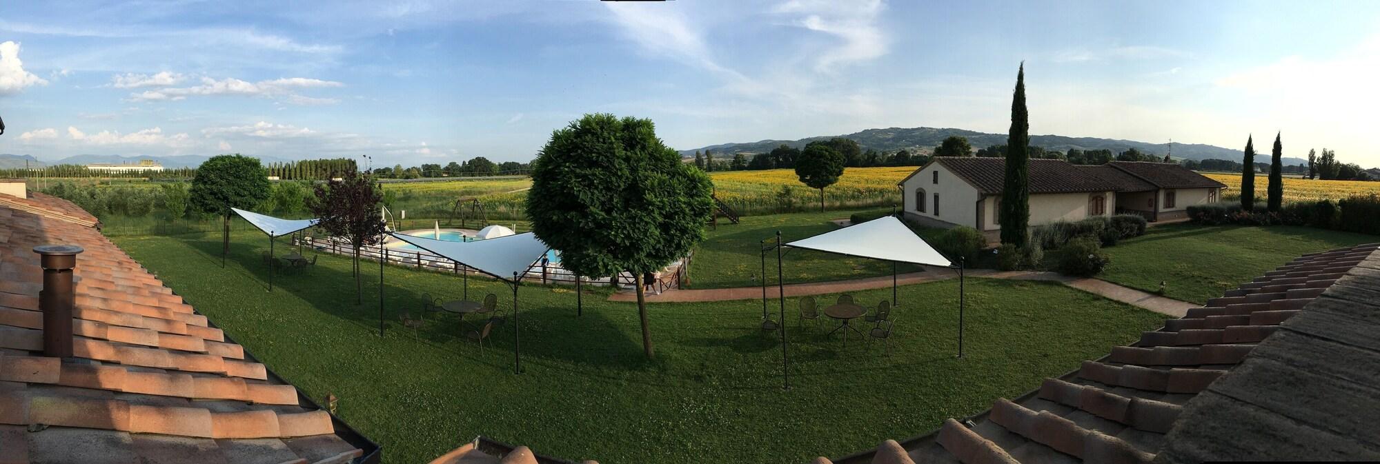 Agriturismo Le Rondini Di Francesco Di Assisi Cannara Экстерьер фото
