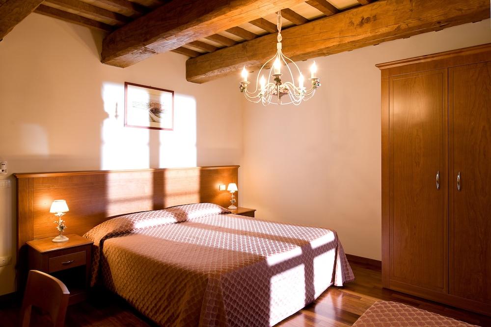 Agriturismo Le Rondini Di Francesco Di Assisi Cannara Экстерьер фото