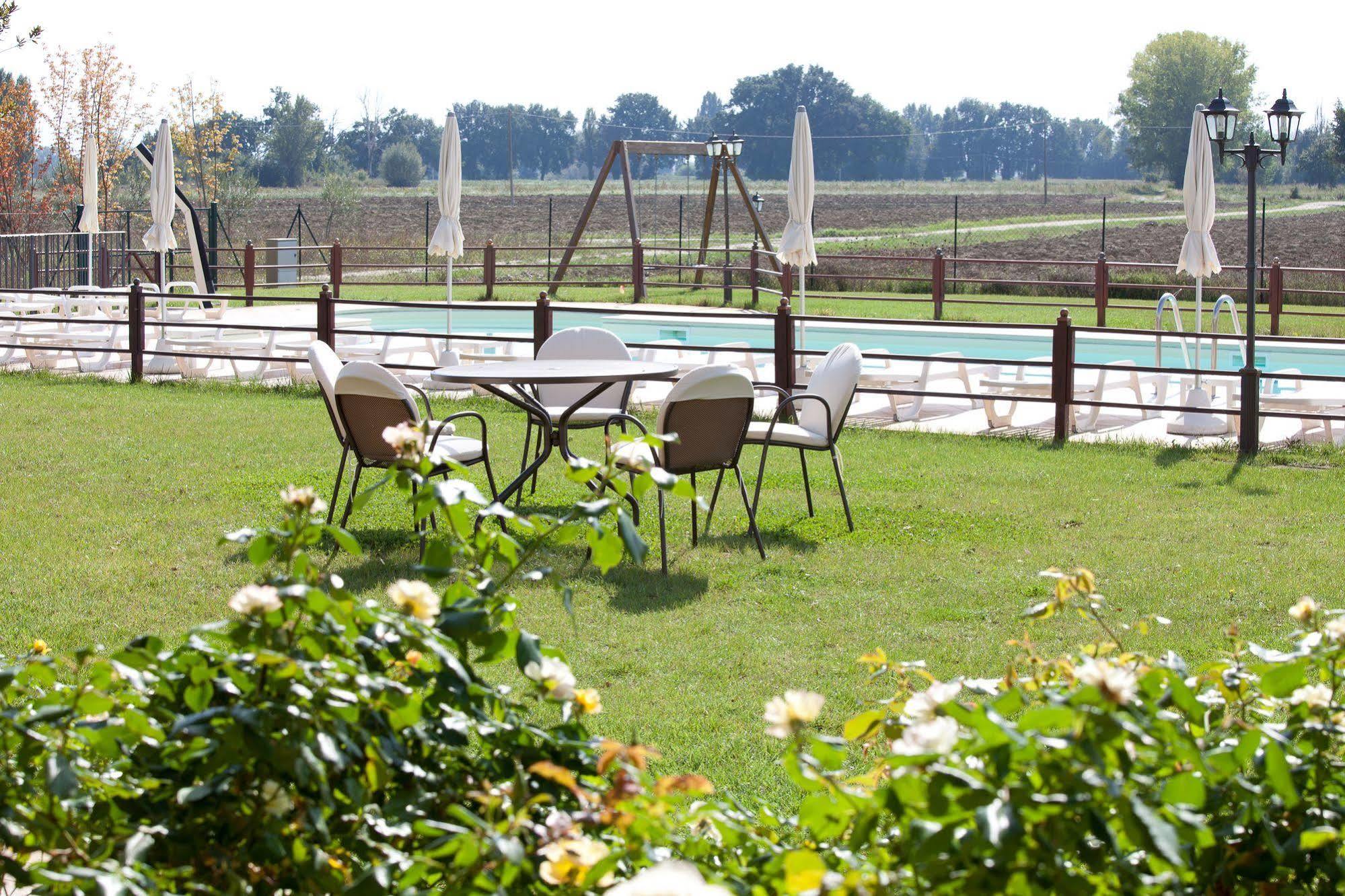 Agriturismo Le Rondini Di Francesco Di Assisi Cannara Экстерьер фото