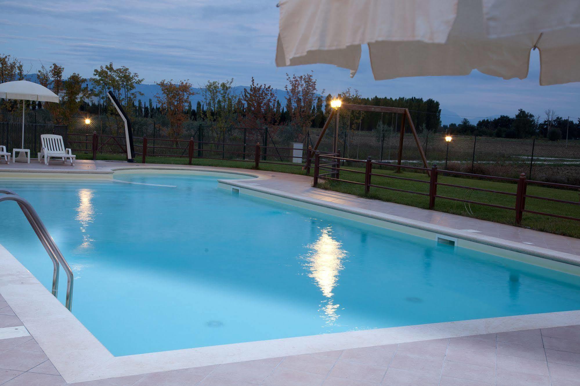 Agriturismo Le Rondini Di Francesco Di Assisi Cannara Экстерьер фото