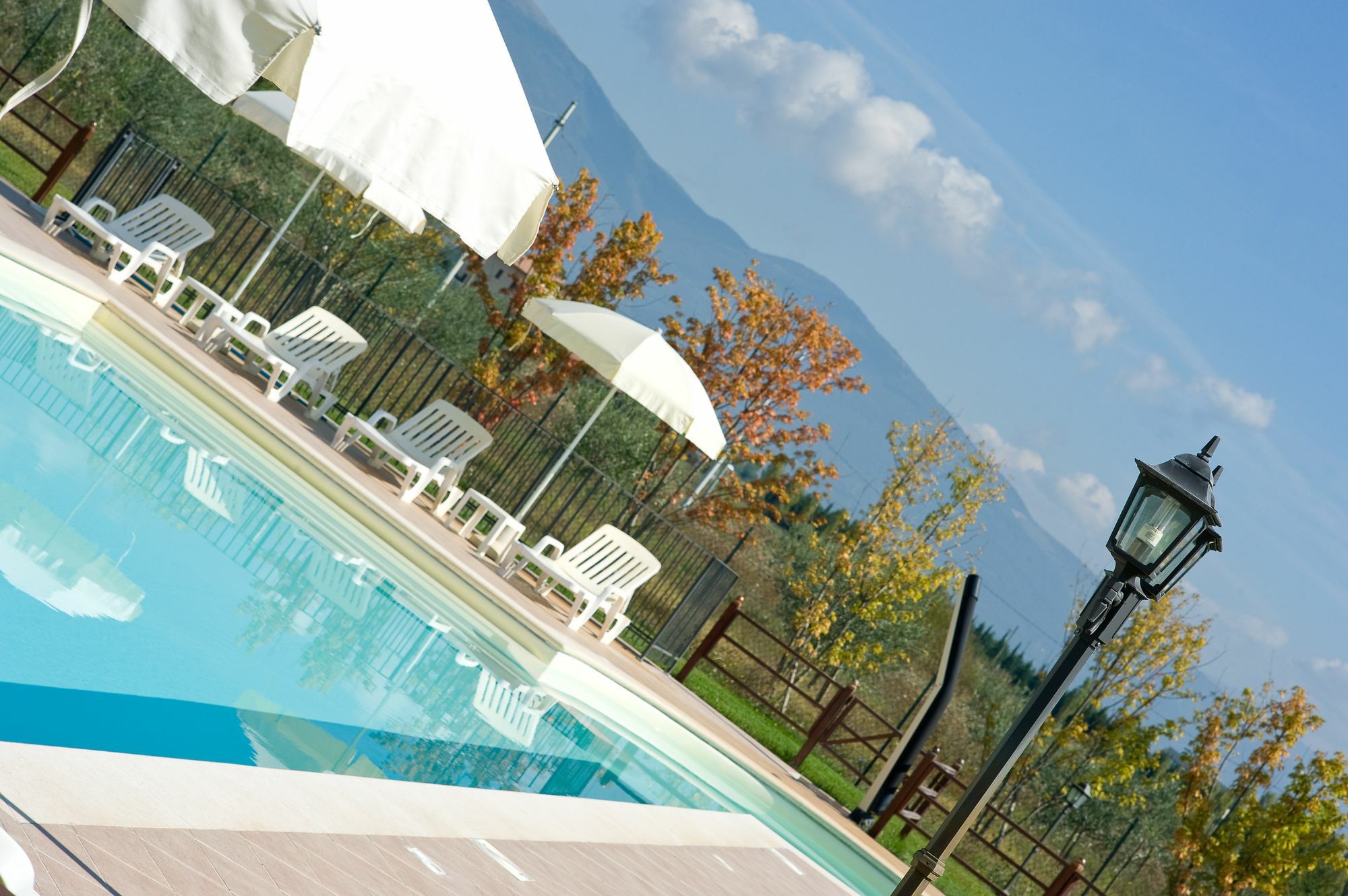 Agriturismo Le Rondini Di Francesco Di Assisi Cannara Экстерьер фото